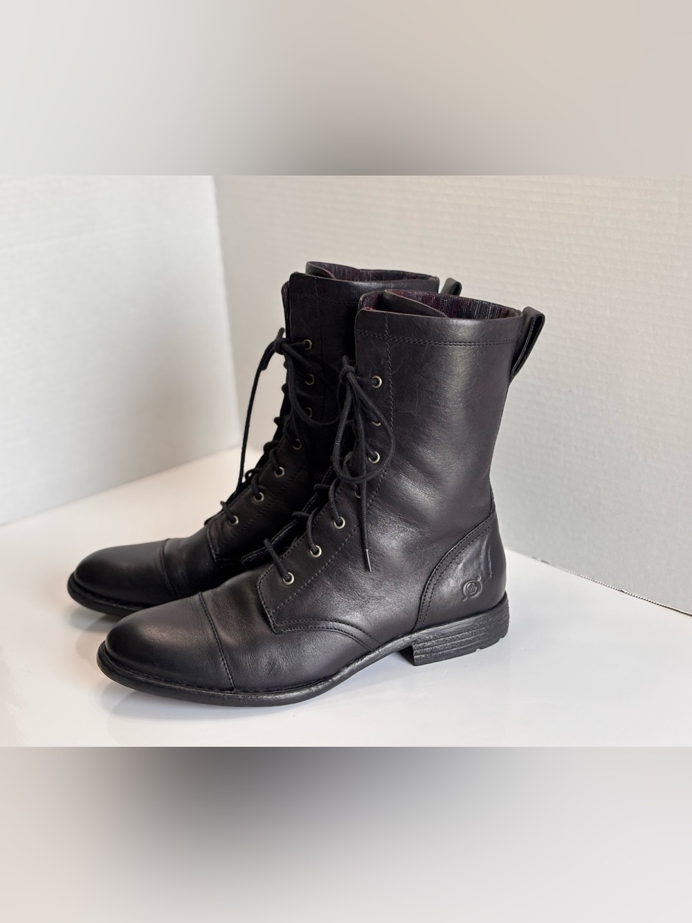Born Neon Combat Boots Womans Size 8.5 M Black Leather Lace Up Comfort Round Toe - Picture 14 of 16